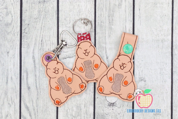Otter Sitting Pose Keyfob: An Embroidery Designer's Review