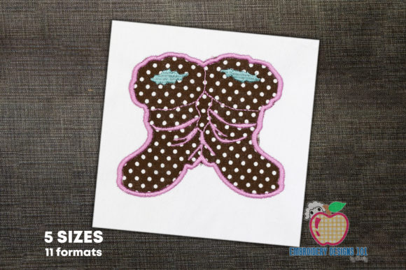 Reviewing the Applique Design of Christmas Shoes Embroidery File